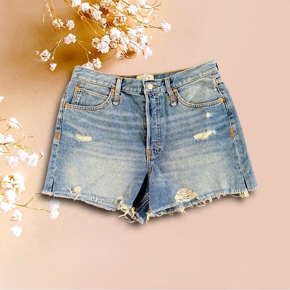 NWOT We the Free Jean shorts
